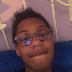 Meet your Posher, Isabella